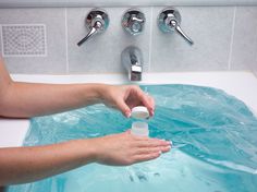 When a natural disaster or other emergency strikes, be prepared to have plenty of fresh drinking water on hand with the water BOB. Rather than temporarily filling a bathtub with water that could easily get contaminated or leak down the drain, lay this plastic bladder out in any standard bathtub, attach to the faucet and fill. In about 20 minutes you'll have 100 gallons. So smart. I'm getting one. Open Bathtub, Natural Disaster, Water Storage, Camping Survival