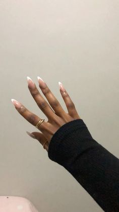 Clear Nails Black Women, Nails That Look Good On Brown Skin, Nails On Dark Hands, Classy Almond Nails Black Woman, Elegant Nails Black Woman, Nails Dark Skin Tone, Acrylic Nails Dark Skin, Almond Nails Black Women, Dark Skin Nails