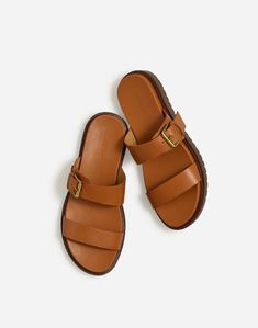 Classic Footbed Sandals For Summer Beach, Classic Footbed Sandals For Beach In Summer, Classic Brown Footbed Sandals For Summer, Street Style Parisian, Leather Industry, Madewell Shoes, Leather Slide Sandals, Cute Sandals, Madewell Denim