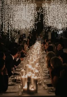 White Table Settings Wedding, Candles Centrepiece Wedding, All Candle Wedding Reception, Candle Light Wedding Decor, Indoor Dance Floor Wedding, Wedding Table Settings With Candles, Wedding Dinner Candles, Wedding Dinner Aesthetic, Wedding Table Settings Candles