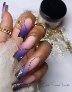 Manicure Ideas Summer, Silver French Tip Nails, Purple And White Nails, Tip Nails Ideas, French Tip Nails Ideas, French Tip Nails Design, Silver French Tip, Nails Design Red, Nail Manicure Ideas