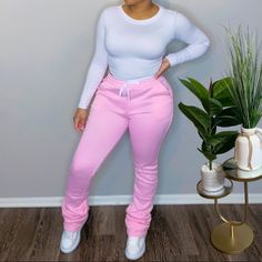 Nwt Soft Material Elastic Waist Adjustable Drawstring Side Pockets Model Is Wearing A Size Medium No Trades Lululemon Pants Studio, Rave Style, Linen Joggers, Pink Joggers, Leather Joggers, Wide Leg Sweatpants, Cropped Joggers, Black Activewear, Printed Joggers