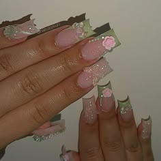 There's a new beauty trend taking over Instagram and it's absolutely stunning. Say hello to "quartz nails". Pink With Green Nails, Hunter Green And Pink Nails, Fairy Purple Nails, Nature Theme Nails, Green Sweet 16 Nails, Enchanted Forest Theme Nails, Sweet 16 Nails Short, Green Inspo Nails, Jell Nails Ideas