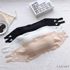 Lasaky - Seamless Bras - Invisible Chest Binder with Pad and Back Clasp Closure - Base Layer Undergarment Tube Bra, Silk Bra, Mode Chanel, Invisible Bra, Strapless Bustier, Bandeau Bra, Bustiers, Amelie, Outfits Casuales