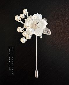 Handmade Traditional Korean White Pearl Beads Flower Alloy Leaf  Brooch Pin Handmade Hanbok Accessory 뒤꽂이, 한복 브로치, 머리 장식,옆꽂이,한복악세서리,한복뒤꽂이,한복비녀,백일소품 Measurement  2" (W) x 4" (H) Elegant Flower Decorated Pins As Gifts, Elegant Flower Decorated Pins For Gifts, Elegant Flower Decoration Pin As Gift, Elegant Flower Decoration Pins As Gifts, Handmade Flower Silver Brooches, Handmade Flower Shaped Silver Brooches, Handmade Silver Flower Brooches, Silver Flower Brooch With Handmade Flowers, White Flower Pins For Wedding