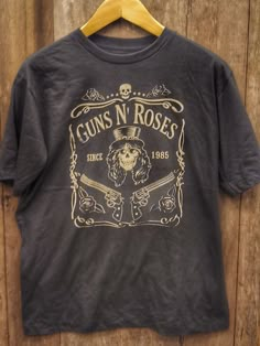 GUNS N' ROSES 100% Cotton New Vintage Band T Shirt (Front View) - Vintage Band Shirts Types Of Cotton Fabric, Roses 100, Vintage Band Shirts, Vintage Band T Shirts, Shirt Wrinkles, Vintage Band Tees, Rock Shirts, Vintage Band, Band Shirts