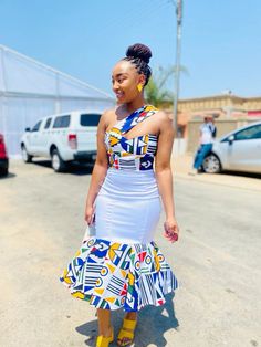 Ndebele Print, Pedi Traditional Attire, Zulu Traditional Attire, Classy Short Dresses, Traditional African Clothing, African Print Clothing, Short African Dresses