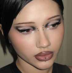 Soft Metal Aesthetic, Berghain Makeup, Jazz Makeup Looks, Rebellious Makeup, Nose Bridge Makeup, Black Makeup Eye, Metal Makeup Looks, Scratches Makeup, Techno Makeup