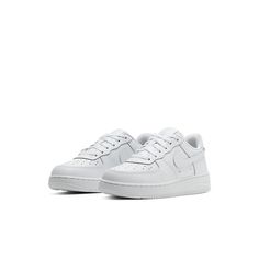 Nike Air Force 1 Low PS Triple White 314193-117 White Air Force Ones, Nike Kids Shoes, Nike Force 1, Kids Skates, White Air Force 1, 3rd Birthday Party, Party At Home, White Nike Shoes, Nike Airforce 1