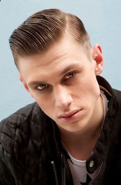 Scaramouche Fandango, Carl Cunard, Gavin Harrison, Wet Hairstyles, Older Mens Hairstyles, Male Hair, Tapered Haircut