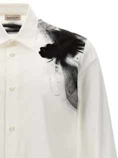 Cotton shirt with contrast print, button closure, long cuffed sleeves. Composition: 100% cotton | Alexander Mc Queen Men's Printed Shirt in White/Black | SS24 Mens Swag, Mens Western Wear, Sewing Details, Mc Queen, Embroidery Shirt, Embroidery Designs Fashion, Alexander Mcqueen Men, Shirt Embroidery, Men's Wear