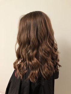 Light Cocoa Brown Hair, Cute Haircuts For Women Medium, Brunette For Fair Skin, Milk Chocolate Brown Hair Balayage, Dimensional Medium Brunette, Rich Golden Brown Hair, Level 7 Brown Hair, Dark Brown Hair With Chocolate Highlight, Brunette Honey Balayage