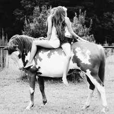 Horse Photoshoot Ideas, Bestie Board, Horse Photoshoot