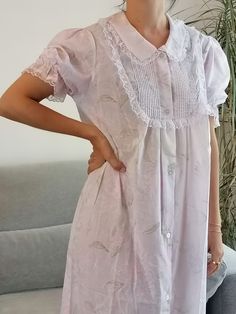 Vintage cottage core puffy sleeve nightgown dress. 80's maxi floral dress with lace. Made in Canada. Fits like a S. Measurements lying flat: Bust: Length: Very good condition. 1800s Nightgown, Cottage Dresses, Canada Fits, Vintage Cottage Core, Maxi Floral Dress, Nightgown Dress, Sleepy Head, Lace Made, Vintage Nightgown