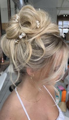 High Updo Wedding Front View, Prom Hair Updo Elegant Classy, Updo Hairstyles With Crown, Blond Updo Hairstyles, Over 50 Updo Hairstyles, Prom Hairstyles For Long Hair Updo, Glam Bridal Hair Updo, Mermaid Updo, Blonde Wedding Hair Updo