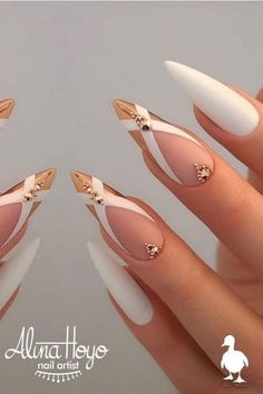 Want to look your best this Valentine season? These Sexy Valentine Day Nails will instantly show you out without a doubt!#valentinesnails / valentine nails / valentine's day nails / valentine's day nail designs Stiletto Nails Designs, Ugly Duckling, Her Nails, Glam Nails, Bridal Nails, Fabulous Nails, Classy Nails