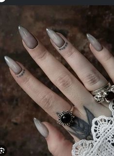 Dark October Nails, Grey Gothic Nails, Vampire Ombre Nails, Vampire Nails Gothic Aesthetic, Simple Witchy Nail Designs, Grey Goth Nails, Nail Art Gothic Dark Beauty, Gothic Inspired Nails, Nail Gothic Ideas