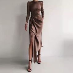 Gorgeous Dress For Any Event! Long Sleeve Satin-Like Chocolate Brown Dress, Side Slit, Detachable Belt, Flattering Figure. Shoulder Puffs Are Not As Pronounced As On The Model Picture. See Video For Better Understanding. Dresses Are Unlined, Not See Through. A Bit Wrinkly, But That'll Go Away When You Hang The Dress. Also Available In Cloudy Blue! Sizes Available: Medium, Large Measurements: Medium: 15" Shoulders 22" Sleeve Length 19.5" Pit To Pit 16" Waist Lying Flat 22" Hips Lying Flat (Meant Solid Maxi Dress, White Mini Dress Outfit, Chique Outfits, Maxi Dresses Fall, Retro Mode, Satin Maxi Dress, Elegant Party, Women Maxi, Evening Dresses Long