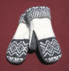 pattern for mittens made out of fleece | Felted Wool Sweater Mittens Fleece Lined Grey by CristinesMittens Fleece Mitten Pattern, Wool Mittens From Sweaters, Recycled Sweater Mittens, Old Sweater Crafts, Felted Sweater Mittens, Wool Sweater Mittens, Winter Sewing, Fashion Gloves