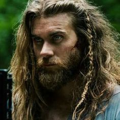 49 Badass Viking Hairstyles For Rugged Men (2021 Guide) Man With Long Hair, Blond Rose, Dunner Wordend Haar, Viking Braids, Single Braid, Viking Men, Epic Beard