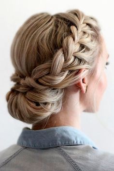 Braided Crown Hairstyles, Braided Prom Hair, Graduation Hairstyles, Fishtail Braid, Haircut Styles, Long Hair Updo, Bridal Hairstyles, Braided Hairstyles Updo, Penteado Cabelo Curto