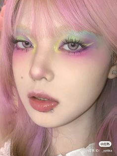 ID:_yyttkx #makeup #makeuplover #dramatic #chinese #xiaohongshu #xhs #rainbow #douyinstylemakeup Colourful Douyin Makeup, Alluring Makeup, Daring Makeup, Makeup Douyin, Funky Makeup, Chinese Makeup, Douyin Makeup, Makeup 101, Unicorn Makeup