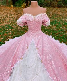 Ariel Pink Dress, Princess Ariel Dress, Wedding Dresses Kleinfeld, Mexican Quinceanera Dresses, Charro Quinceanera Dresses, Little Mermaid Dresses, Ariel Cosplay, Quinceñera Dresses, Ariel Dress