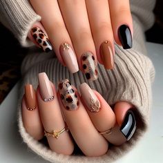 Please follow my profile if you want to see more beautiful and unique nails design Noel Nails, Nails Noel, Nails Black Coffin, Coffin Nails Black, Classy Coffin Nails, Coffin Nails Short, Summer Coffin Nails, Nails Short Coffin, Cow Prints