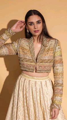 #blazarblouse Coat Style Blouse For Lehenga, Blouse For White Lehenga, Blazer Blouse Lehenga, Blazer Traditional Outfit, Blazer Lehenga Outfit, Traditional Blazer Outfits For Women, Ethnic Blazer Outfits For Women, Blazer With Lehenga, Designer Traditional Outfits Woman