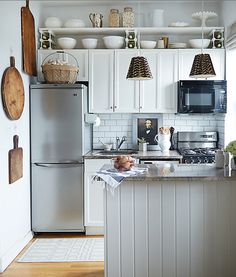 the kitchen is clean and ready to be used as an appliance for cooking