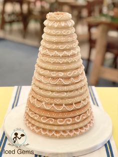 Kransekake Wedding Kransekake, Danish Kringle, Iced Gems, Floral Wedding Inspiration, Norwegian Food, Highland Wedding