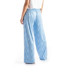 The perfect pants for lazy mornings, comfy days and cozy nights. Get cozy in these stretchy wide leg pants with a comfort elastic waistband and soft drawstring tie. Each pair comes packaged in a matching drawstring pouch perfect for travel and gifting! Signature soft fabric Relaxed wide leg fit Soft drawstring tie Comfy elastic waistband Machine washable 4 sizes: S/M (4-8), M/L (8-12), L/XL (12-16), XXL (16-18) Packaged in giftable drawstring pouch Mantra Bands, Lazy Morning, Loungewear Dresses, Dance Gifts, Perfect Pant, Drawstring Pouch, Getting Cozy, Toddler Gifts, Lounge Pants