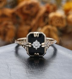 Unique Design Natural Onyx Ring// Antique Black Agate Engagement Ring// Black Gemstone Jewelry// Women's Event Ring//black Onyx Wedding Ring - Etsy Art Deco Engagement Ring Black, Moody Engagement Rings, Onyx Ring Women, Black Onyx Engagement Ring Vintage, Vintage Black Ring, Victorian Rings Engagement, Black Sapphire Engagement Ring, Non Traditional Wedding Rings Vintage, Onyx Rings Women