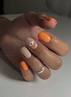 Nail Art Designs Simple, Nails Art Tutorial, Kylie Nails, Evil Eye Nails, 2023 Nails, Nails Art Designs, Home 2023, Minimal Nails