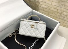 ChanelSmall Vanity Case White For Women Channel White Bag, Chanel Vanity Case Bag White, Chanel Box Bag, Chanel Vanity Bag Outfit, White Luxury Bag, Chanel White Bag, Chanel Vanity Case Bag, Chanel Small Bag, Chanel Vanity Bag