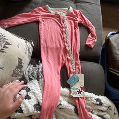 Ruffle Detailing Snap Closures Nwt Passing Through A Smoke Free, Pet (Dog) Friendly Home Spring Nursing-friendly Long-sleeve Sleepwear, Carters Fleece Pajamas Cupcake Footie, Baby Footie Pajamas, Kickee Pants, Kids Pajamas, Dog Friends, Pet Dogs, Pink And Green, Kids Shop