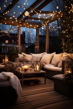 christmas decor ideas terrace decor small balcony ideas Winter Garden Balcony, Balcony Design Ideas, Budget Bedroom, Hygge Decor, Balcony Furniture, Cozy Room Decor, Outdoor Decor Backyard, Diy Home Decor On A Budget, Balcony Design