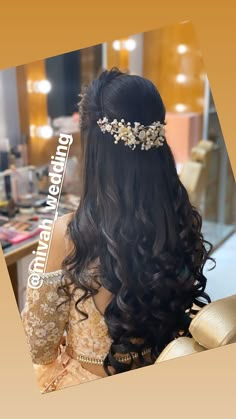 #HairGoals #HumanHair #Wigs #HairExtensions
#HairWeaves Tips Hairstyles For Gowns, Hair Wedding Styles, Engagement Hairstyles, Bridal Hairdo