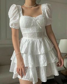 Short Graduation Dresses, Dress For Petite Women, Short Summer Dresses, Rock Punk, Homecoming Dresses Short, Pullover Shirt, Prom Dresses Short, Mode Inspiration, Tiered Dress