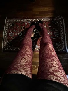 #red #redstockings #rosso #calzerosse #stockings #outfits #outfitgoals #outfitideasforwomen #outfitstyle #outfitidea #outfittrends #redtights #tights Red Stockings Aesthetic, Red Lace Tights, Red Lace Tights Outfit, Red Tights Aesthetic, Red Stockings Outfit, Lace Stockings Outfit, Lace Tights Outfit, Red Tights Outfit, Stockings Outfits