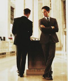 Lawyer Man Aesthetic, Suits Show Aesthetic, Lawyer Aesthetic Men, Lawyer Photoshoot, Mike Harvey, Suits Aesthetic, Lawyer Aesthetic