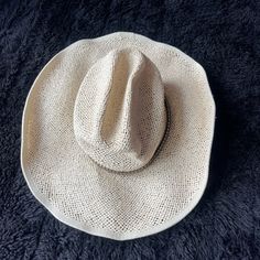 Bendable! Never Worn Out Of The House Womens Fedora Hat, Madden Nyc, Womens Fedora, Gym Hairstyles, White Beanies, Straw Sun Hat, Pink Beanies, Cowgirl Hat, Strapback Hats