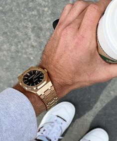 Movado Watches, Movado Watch, Timeless Looks, Men's Wardrobe, Luxury Watches For Men, As It Was, Men's Watches, Men's Watch, O Clock