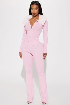 Pink Christmas Outfits, Sets Outfit, Matching Sets Outfit, Fashion Nova Outfits, 70s Outfits, Cute Lazy Outfits, Fall Fits, Sweater Pants, Two Piece Sets