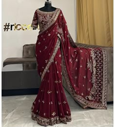 Vintage Indian Fashion, Bridal Lehenga Designs, Fashionable Saree Blouse Designs, Fancy Sarees Party Wear, Pakistani Wedding Outfits, Design Fails, Bridal Dress Fashion, Elegant Dresses Classy, Simple Pakistani Dresses