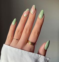 Nails Size, Spring Acrylic Nails, Green Nail Designs, Fake Nails With Glue, White Nail, Nail Length, Girls Nails, Stick On Nails