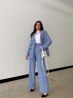 Womens Blazer Coat, Blazer Mini Dress, Elegant Blazers, Spring Suit, Office Outfits Women, Event Outfit, Workwear Fashion, Work Wear Women, Straight Trousers