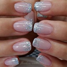 Glitter Tip Nails, Smink Inspiration, Video Tiktok, Sparkle Nails, Bride Nails, Stil Elegant, Gradient Nails, Photography Lifestyle