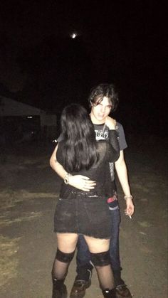 Sematary And Paula, Sematary Outfits, Sematary And His Gf, Sematary Pfp, Grunge Couple, Love Me Harder