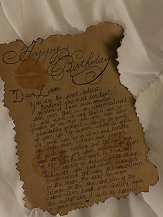 a piece of paper with writing on it that says, happy birthday don't you know